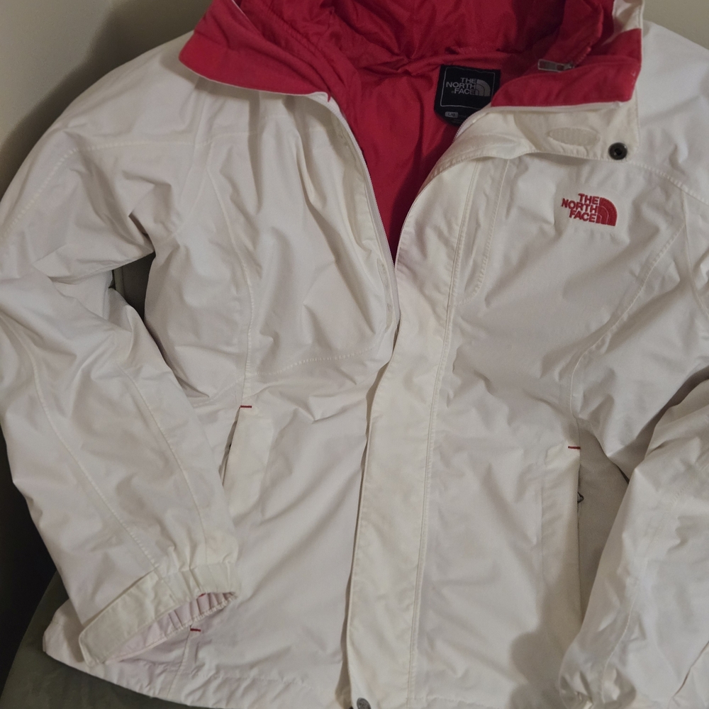 The North Face Ski Jacket. Women's Large. Remove Lining For Red Puffer. 2 For 1